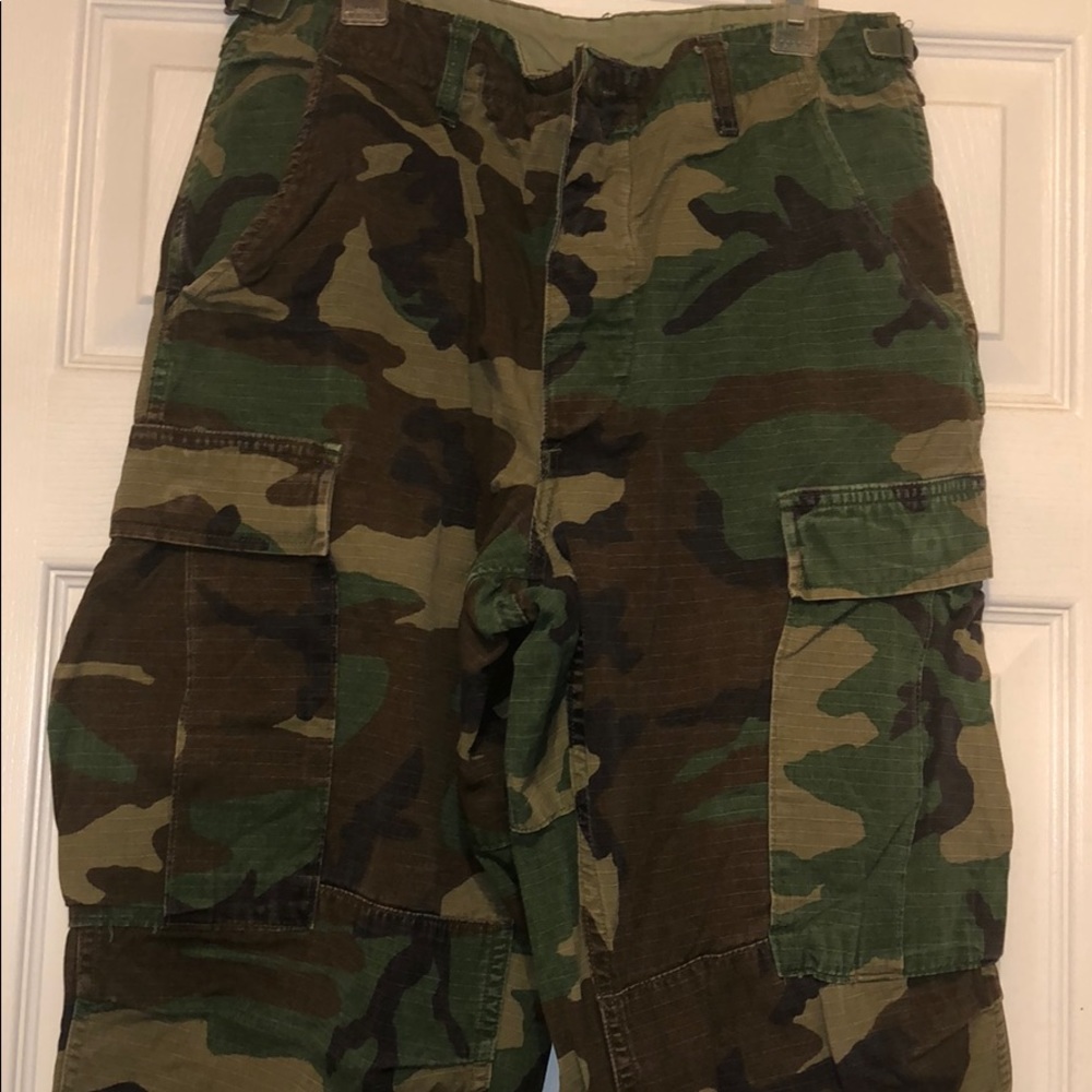 SOLD!! Army Camouflage Pants NWOT